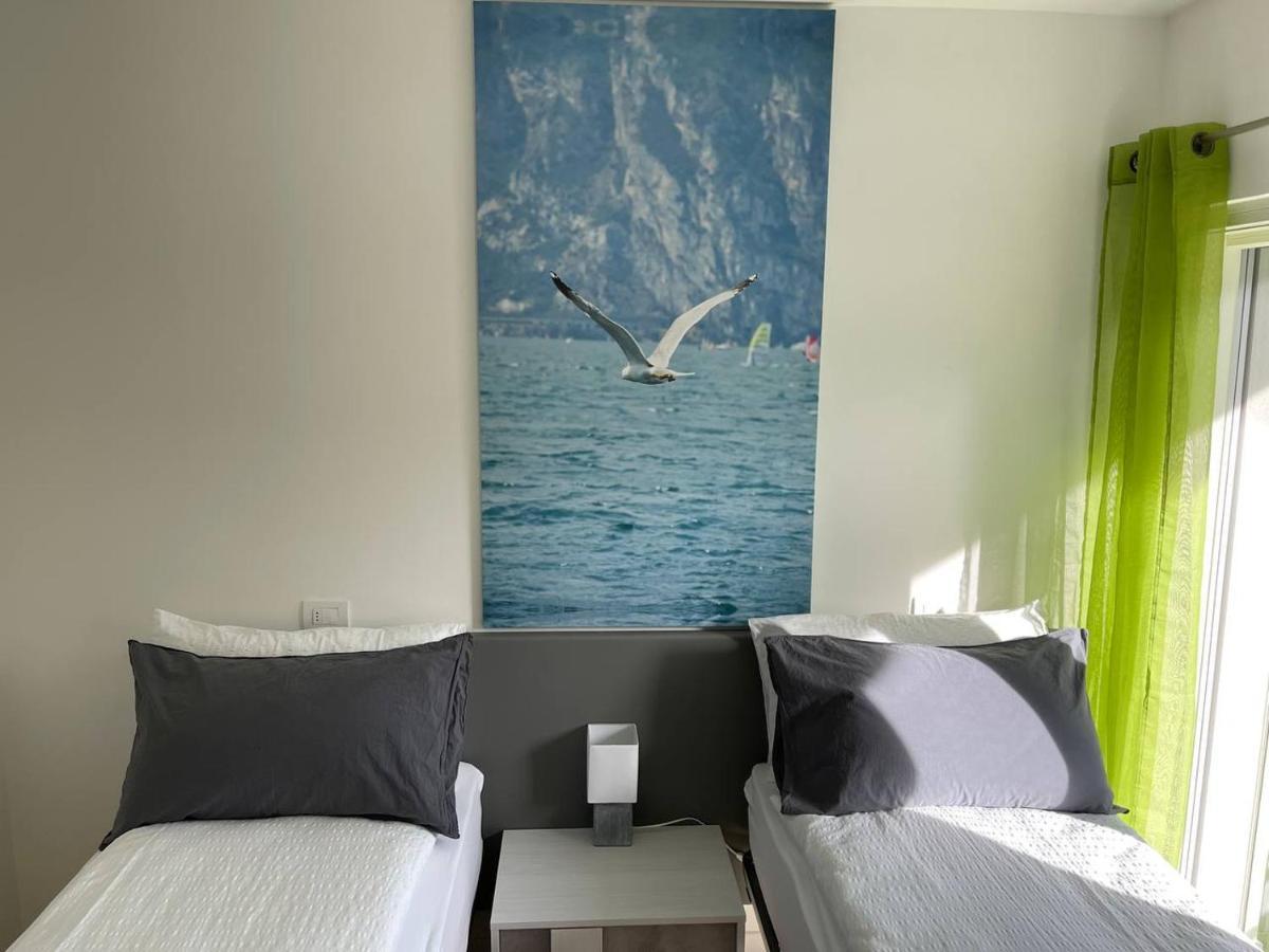 Le Terrazze Living Daire Riva del Garda Dış mekan fotoğraf