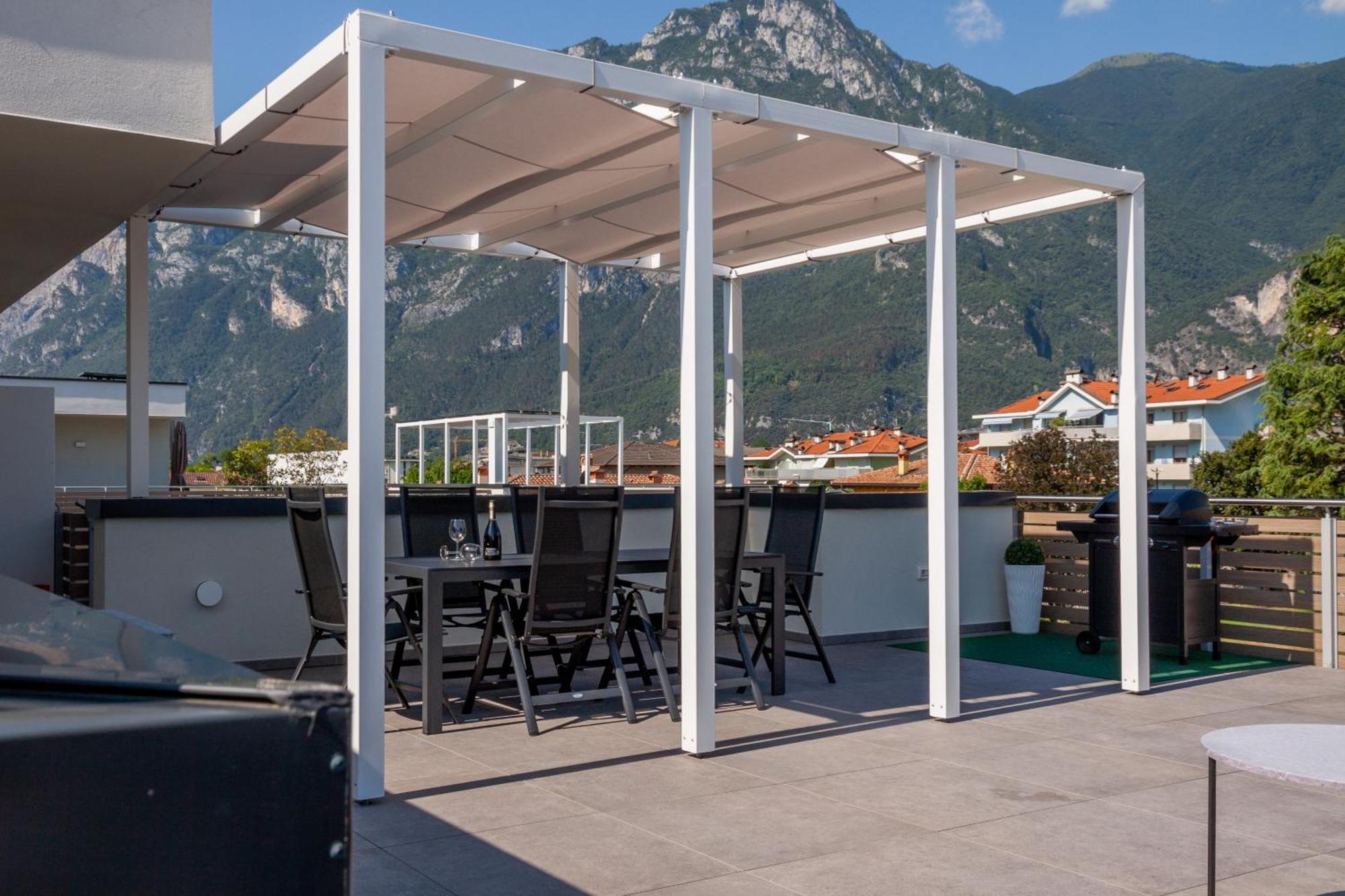 Le Terrazze Living Daire Riva del Garda Dış mekan fotoğraf